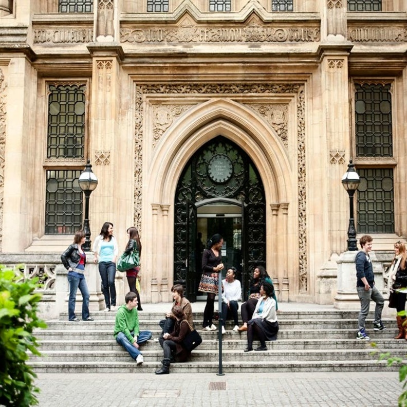 أهم الجامعات التي درس فيها الأمراء والملوك وأشهر تخصصاتهم