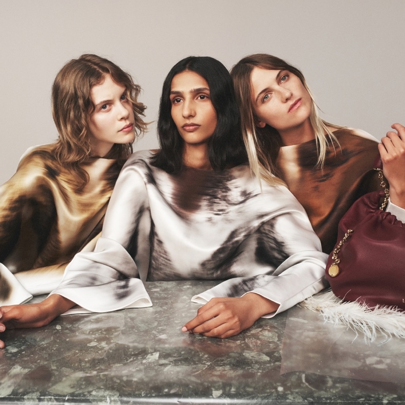 حملة LOEWE لموسم خريف وشتاء 2023