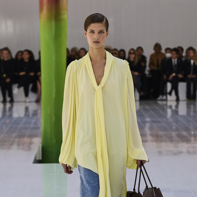 الأزياء الأوفر سايز مفهوم جديد عن الأناقة العصرية 