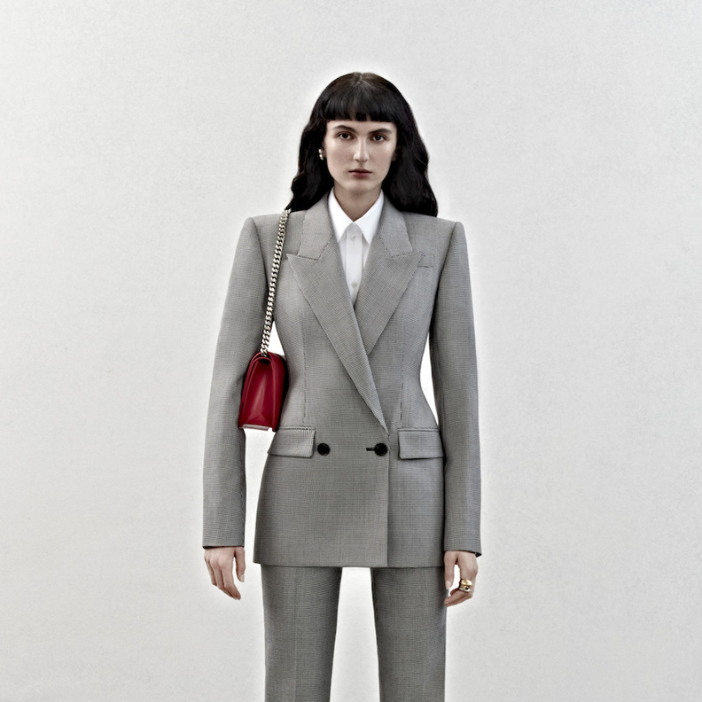 هكذا ستبدو إطلالات الدوام في خريف 2023