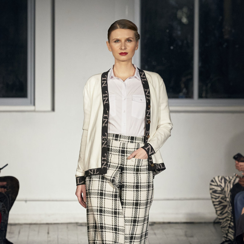 العودة للمدارس على الموضة بتصاميم وأكسسوارات سهلة