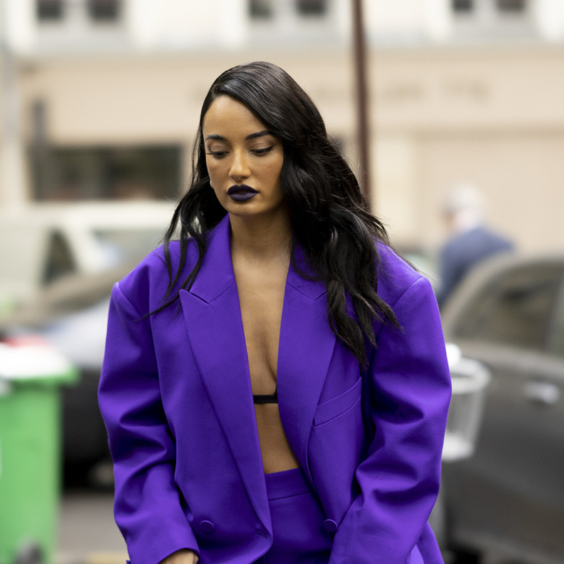 اللّون البنفسجي من أبرز ألوان صيف 2023