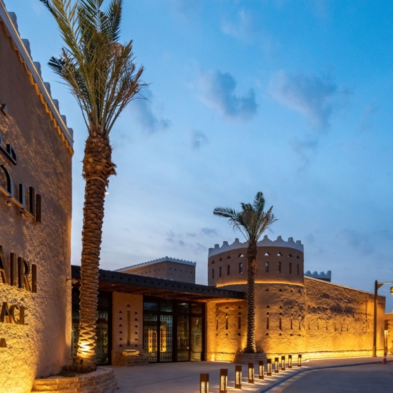 تجارب طعام استثنائية خلال الصيف من مطل البجيري في الدرعية