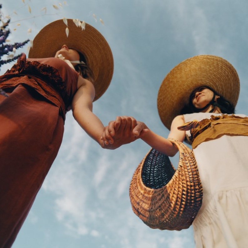 تحتفل لوكسيتان بيوم المرأة الإماراتية