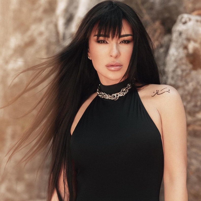 اختاري ما يناسبكِ من ستايل مجوهرات النجمة ماغي بو غصن 