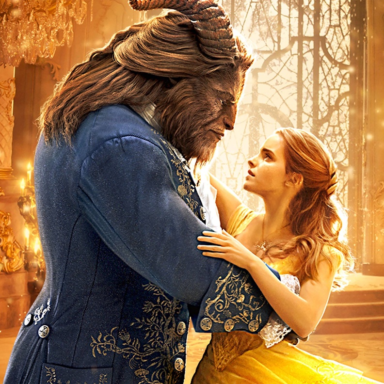  الفيلم الشهير "الجملية والوحش" 