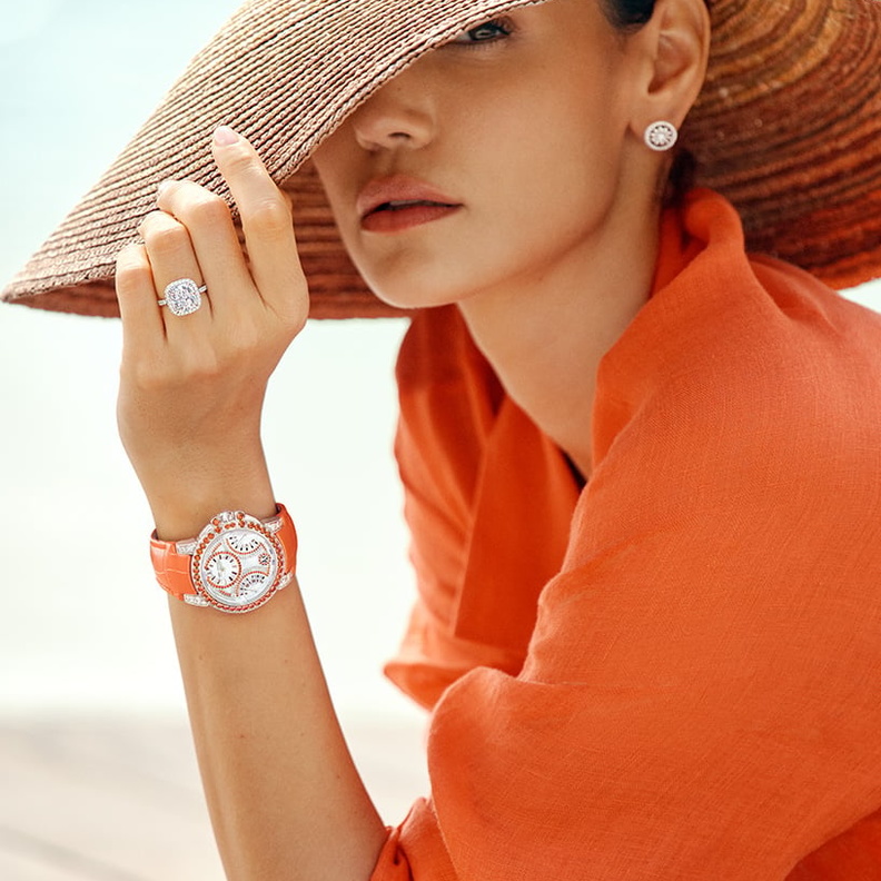 تحتفل هاري وينستون بالذكرى السنوية الخامسة والعشرين لمجموعة ساعات Ocean 