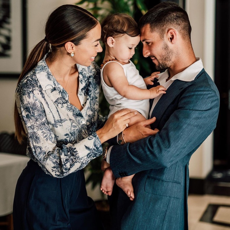 تعرفي على تصاميم مجوهرات زوجات لاعبي فريق نابولي Napoli لكرة القدم