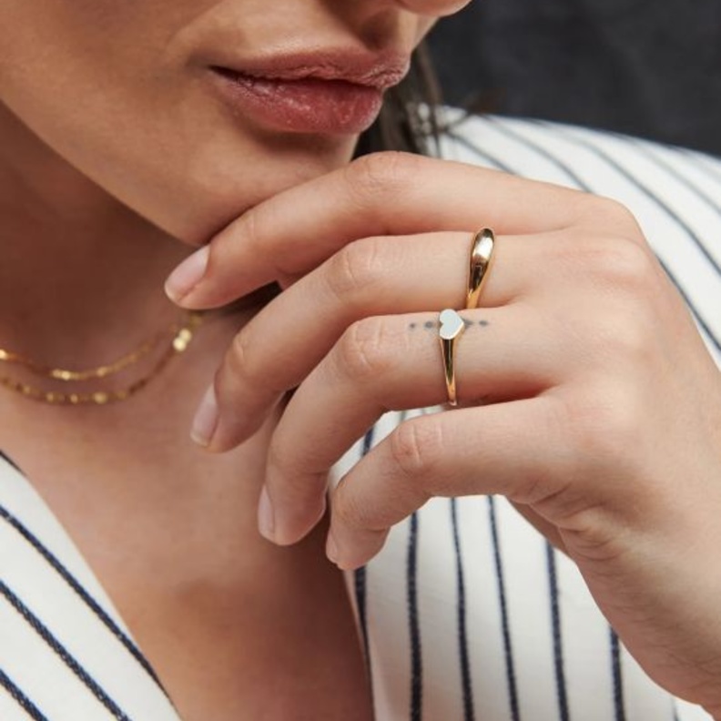 خاتمان من لورين ستيوارت Loren Stewart 