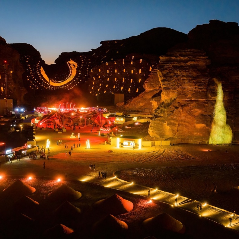 أَزِمُث العلا: كل ما تريد معرفته لقضاء عطلة نهاية الأسبوع خلال احتفالات اليوم الوطني السعودي 