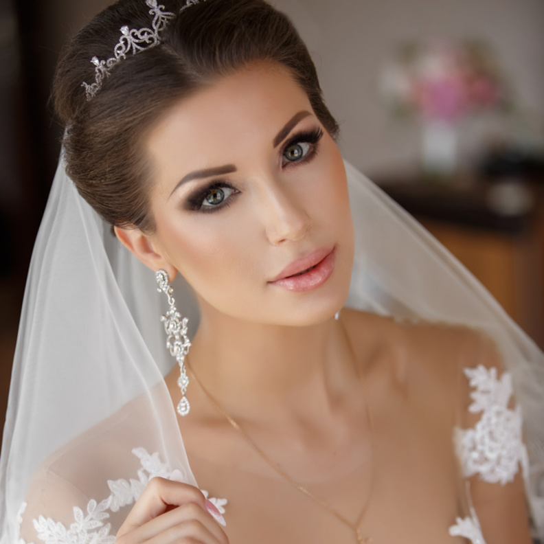 كيف تختارين أفضل قطع المجوهرات ليوم الزفاف