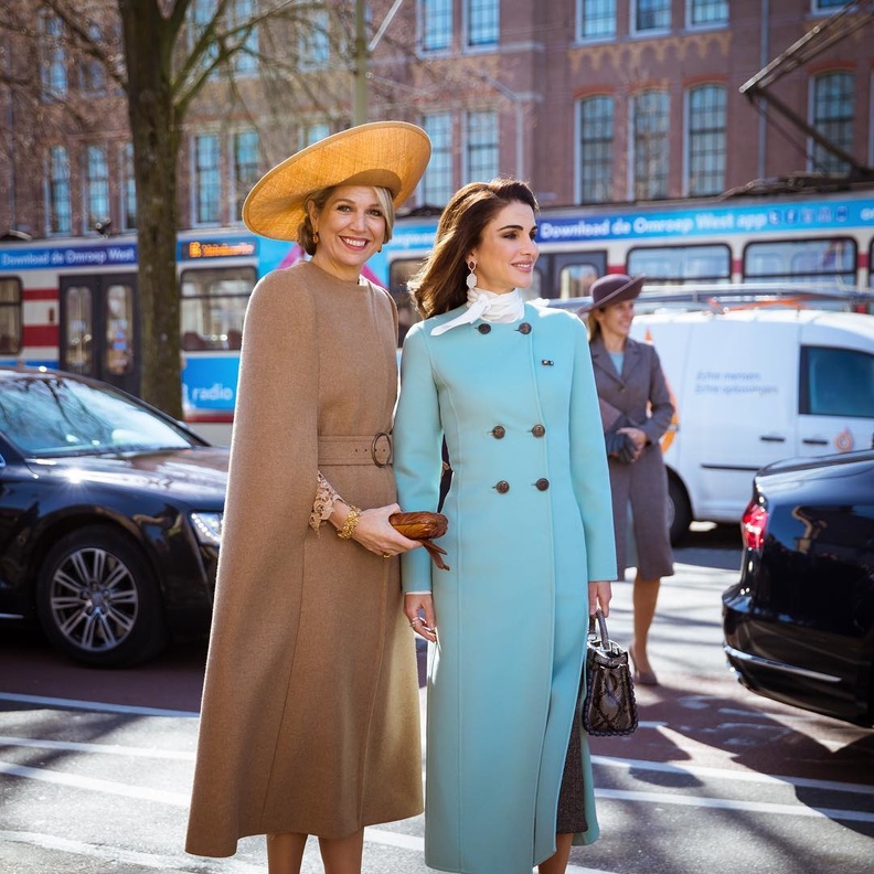 الملكة رانيا برفقة الملكة ماكسيما 