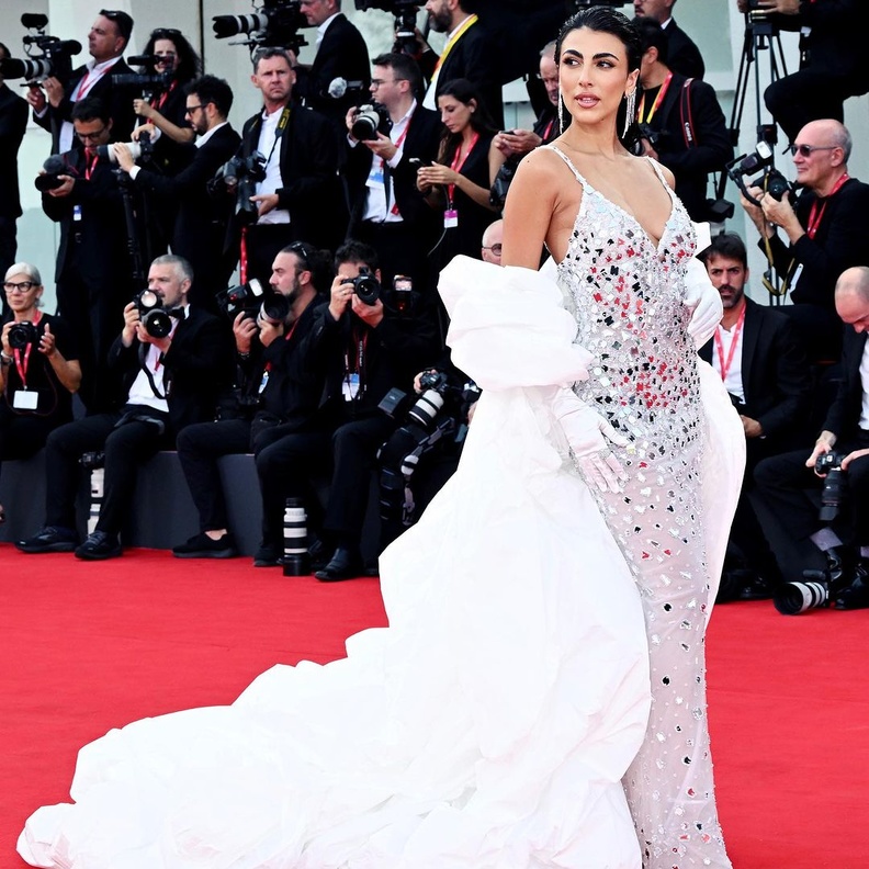 جوليا سالمي