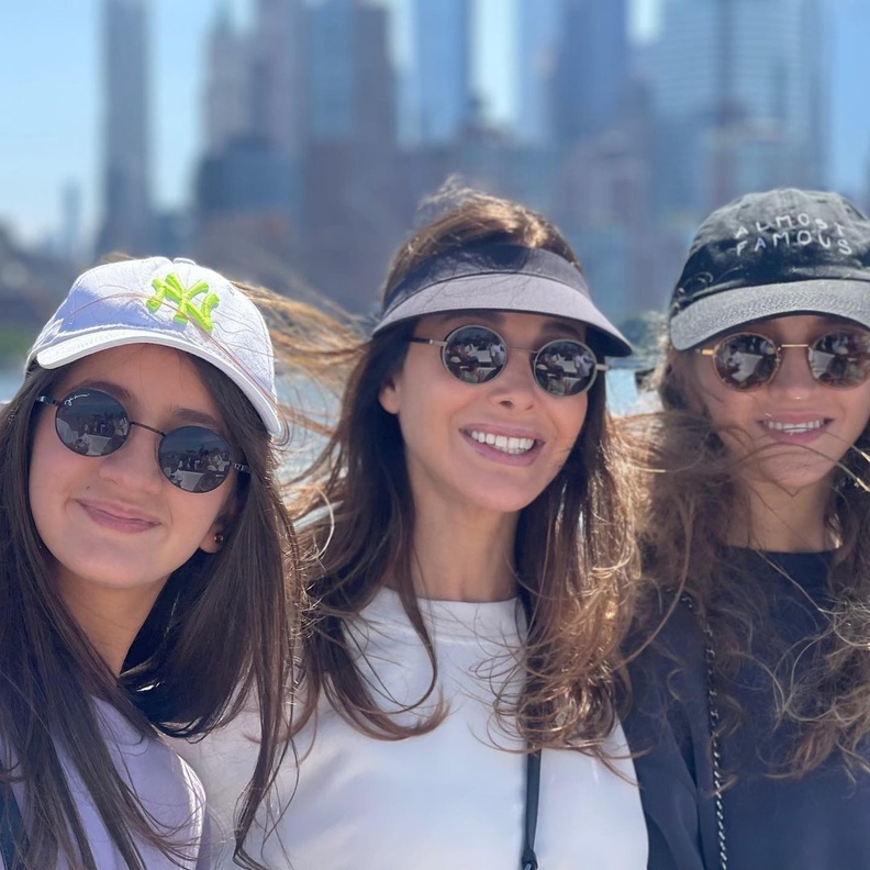 نانسي عجرم وابتيها في نيويورك