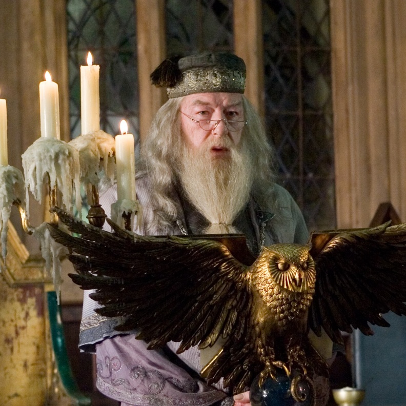 أدوار بأعمال فنية شهيرة قدمها نجمان مختلفان.. فمن منهما نجح في خطف الأنظار أكثر؟