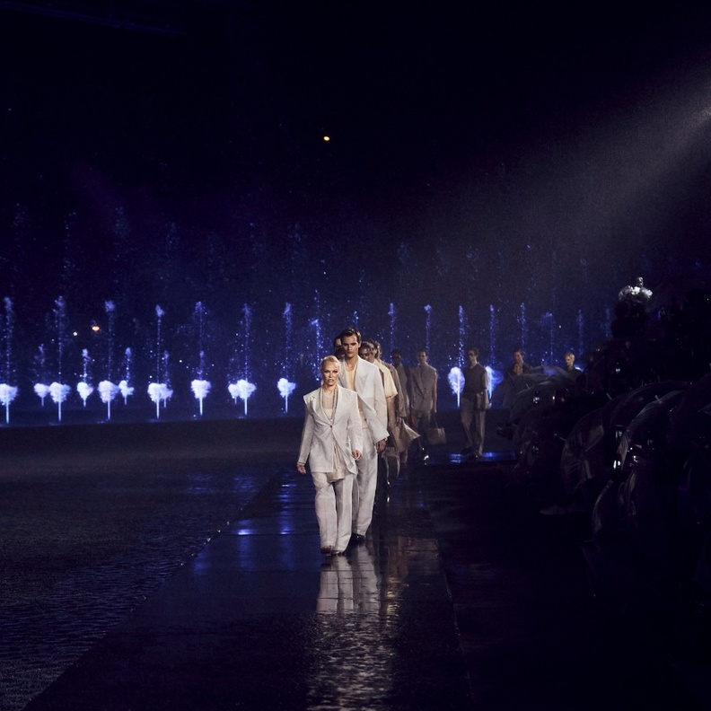 أسبوع الموضة في ميلانو لموسم ربيع وصيف 2024