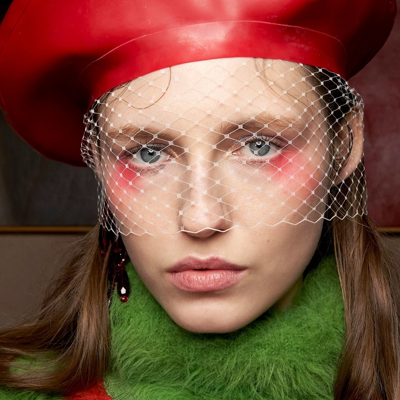 Sarawong البيريه الجلد الملونة