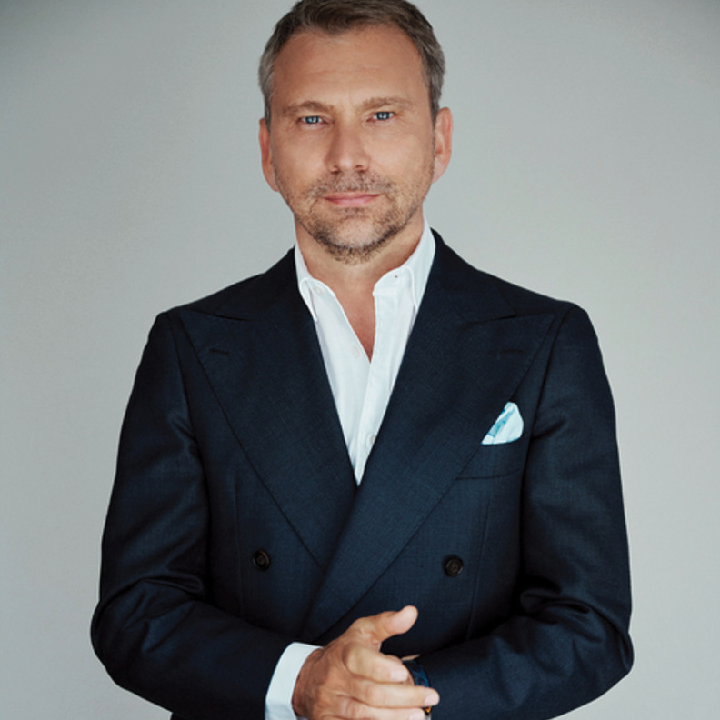 علاقة قوية على مر السنين