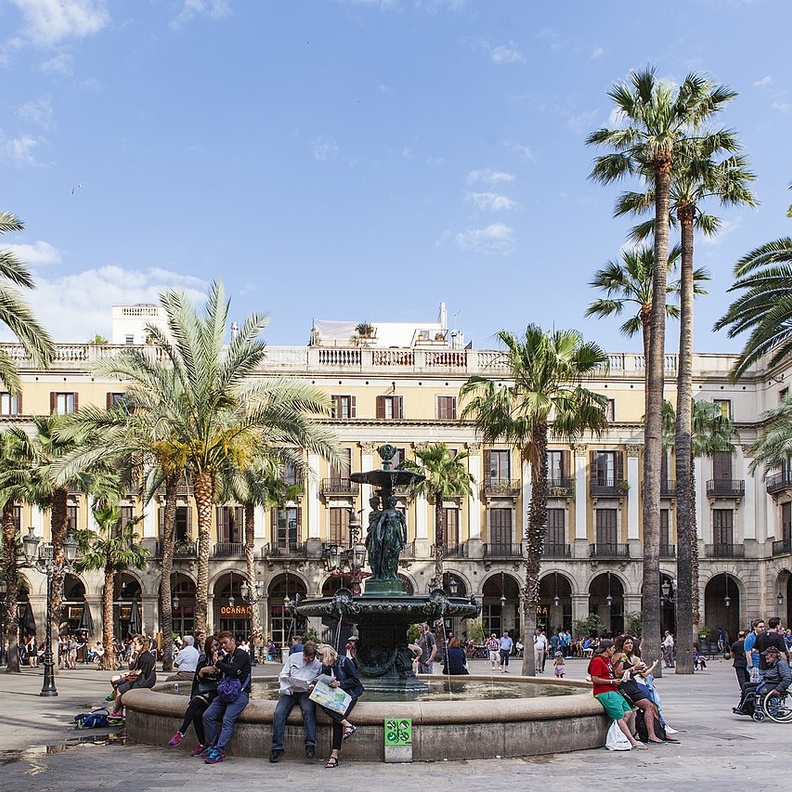 أجمل أماكن سياحية في برشلونة للعطلات العائلية بواسطة Ramblasbacardi