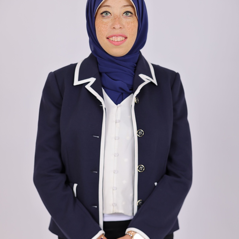 الباحثة نادين ناجي محمود يونس