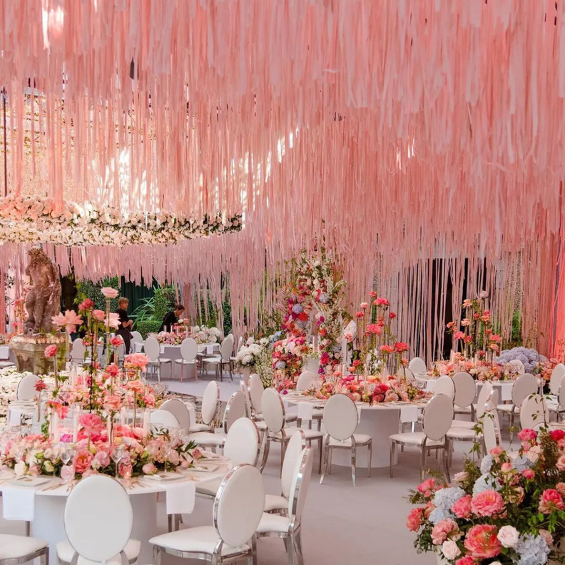 بخلاف الزهور.. 14فكرة لتزيين حفلات الزفاف 2023