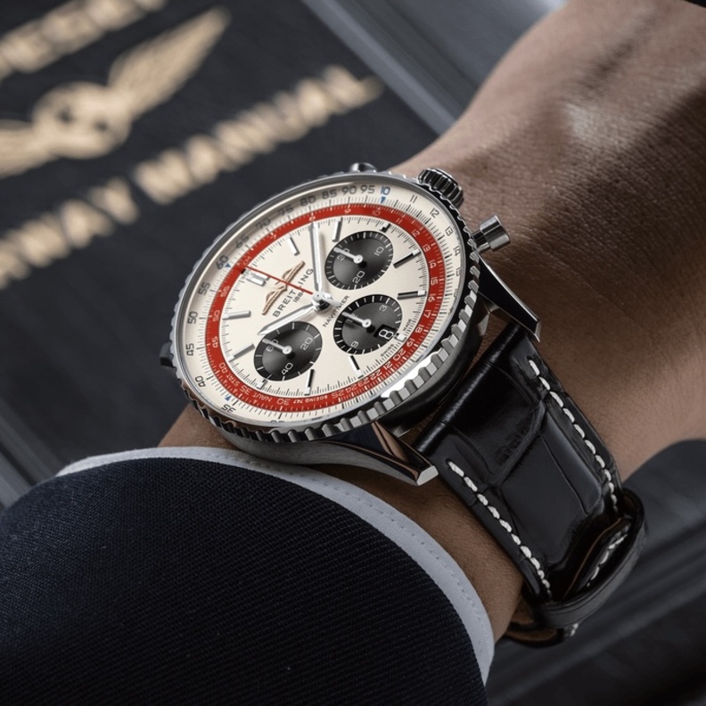 تتميز دار Breitling بساعاتها الفاخرة 