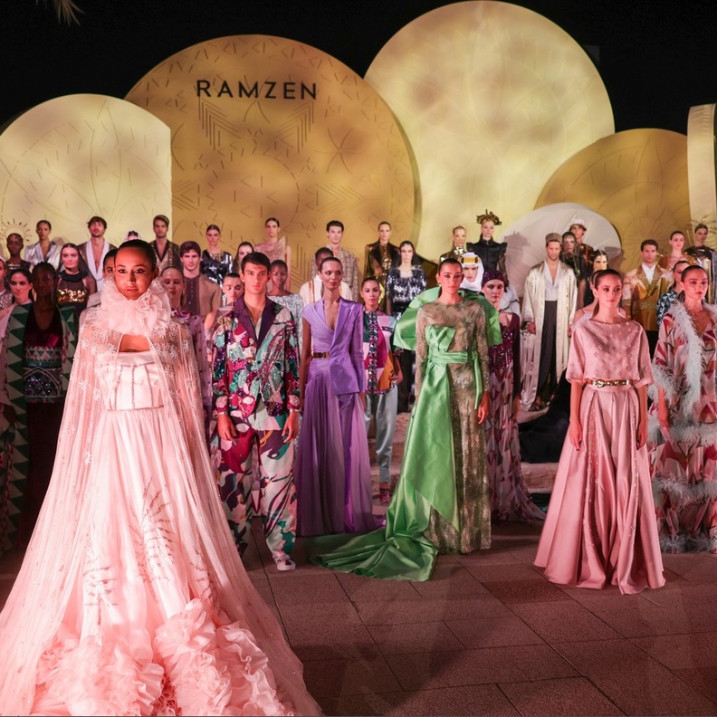 لأول مرة بالدرعية.. عرض للأزياء العالمية والمحلية في مطل البجيري