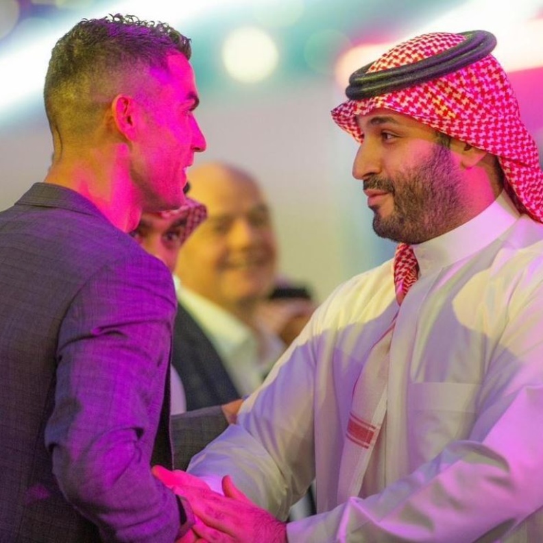  رونالدو يعبر عن سعادته بلقاء سمو ولي العهد 