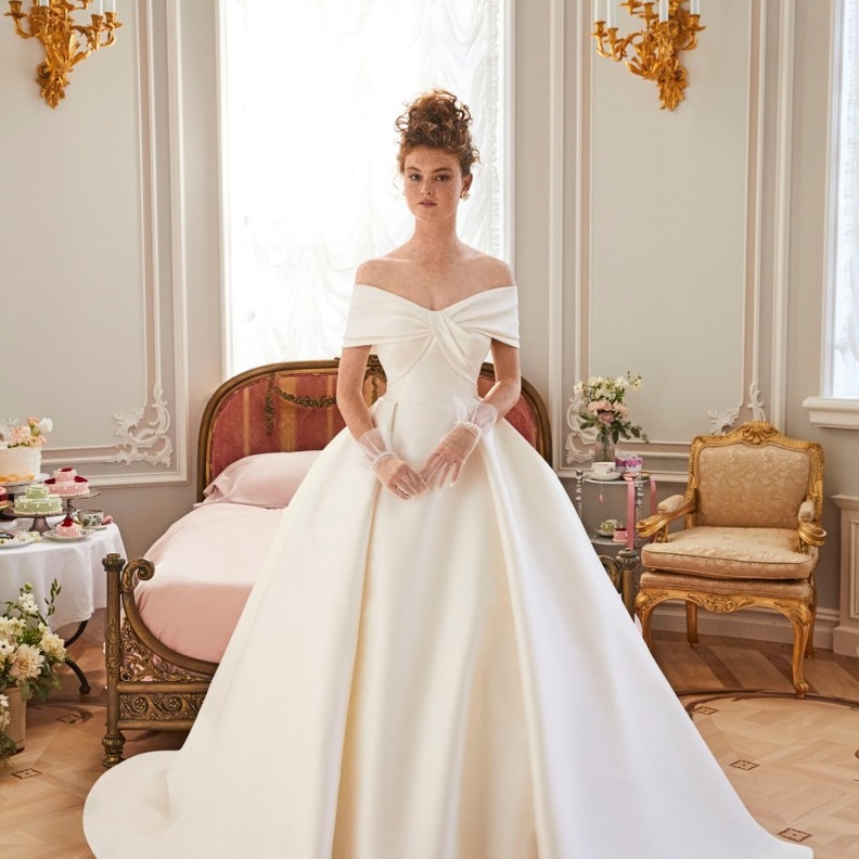 فساتين زفاف منفوشة من أسبوع الموضة العرائسي في نيويورك@sarehnouri