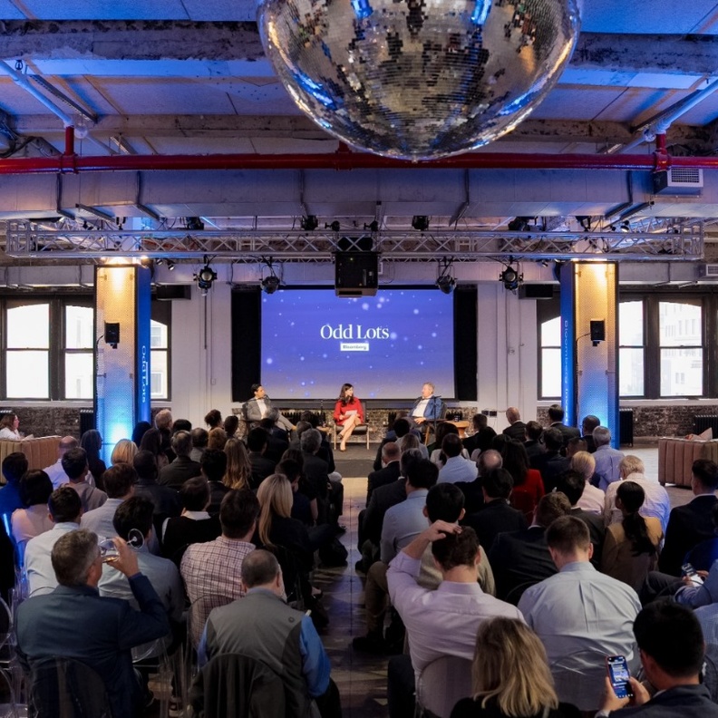 مؤسسة البحر الأحمر السينمائي تقدم برنامج بلومبرغ سكرين تايم