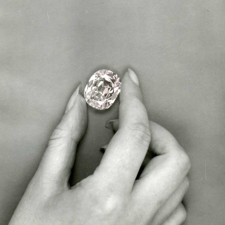 ماسة برينسي Princie - الصورة عن فان كليف أند آربلز Van Cleef and Arpels