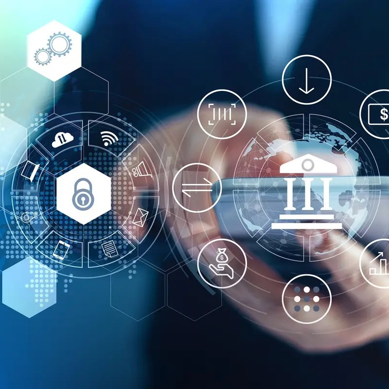 مستقبل التكنولوجيا في السعودية.. تعرفوا على "سمر السلطان" طاقة شبابية ملهمة بإنجازات عالمية متميزة