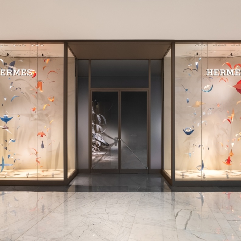 معرض Crafting Time دبي يكشف ابداعات هيرمس في عالم الساعات