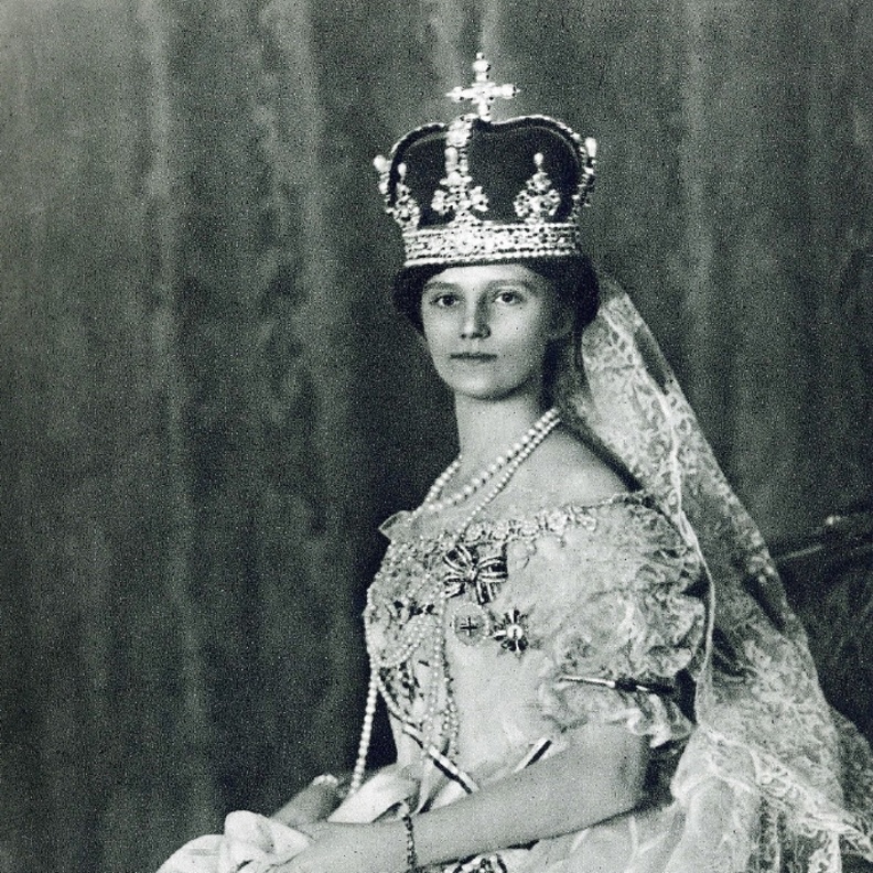 من هي إمبراطورة النمسا التي جردت من لقبها بسبب الحرب العالمية؟
