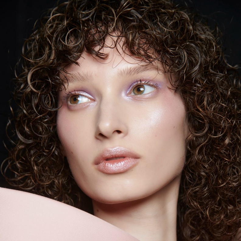 روتين العناية ببشرة مريضات سرطان الثدي بخطوات سهلة التنفيذ وآمنة