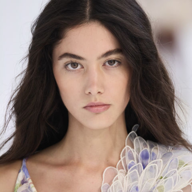 اختياراتنا لك من اجدد العطور كهدايا لرفع معنويات مريضات سرطان الثدي