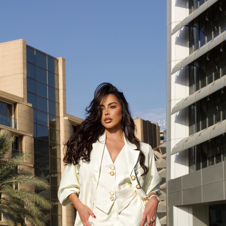 فاطمة المؤمن 