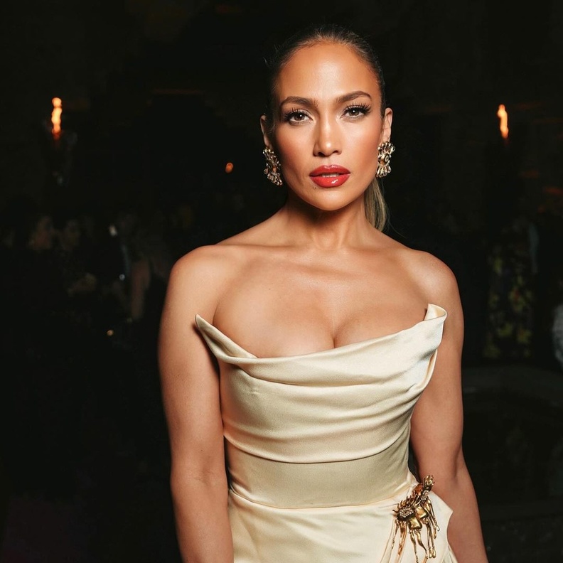  جينيفر لوبيز