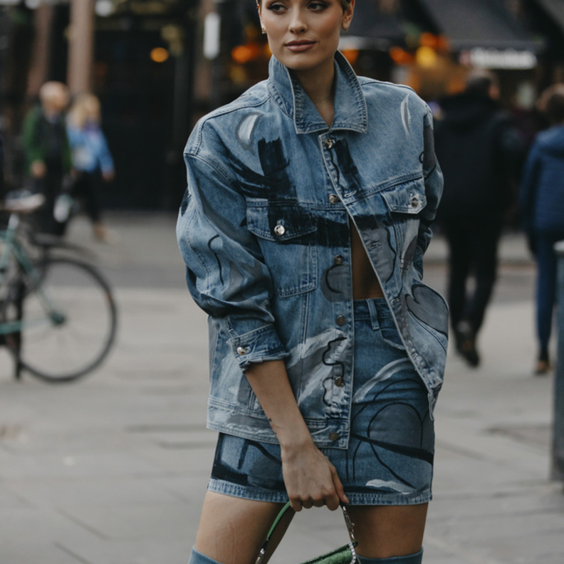 الحقيبة الصغيرة صيحة لافتة 