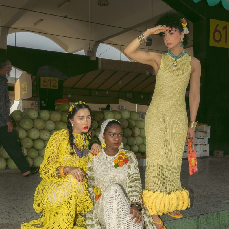 خاص بـ"هي": كوثر الهريش تحرك المشاعر بذاكرة سعودية مختلفة في أسبوع الموضة في الرياض 