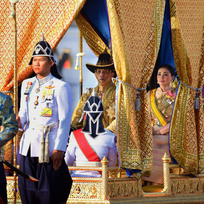 تطور جديد يبعد وريثا لعرش تايلاند من وراثة العرش إلى الأبد