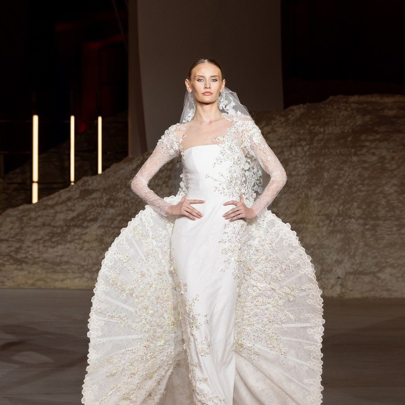 المصممة أضوى عدنان أكبر ل"هي": أطلقت مجموعة "العناقيد" وفستان شيريهان للعروس بنسخة عصرية