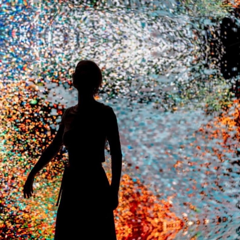 قمرا على رمال الصحراء.. نور الرياض يعود في نسخته الثالثة  