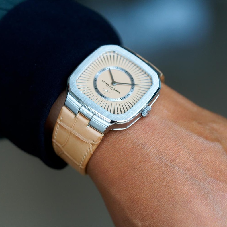 أحدث الابتكارات من Czapek و Charles Zuber تتألق في أسبوع دبي للساعات