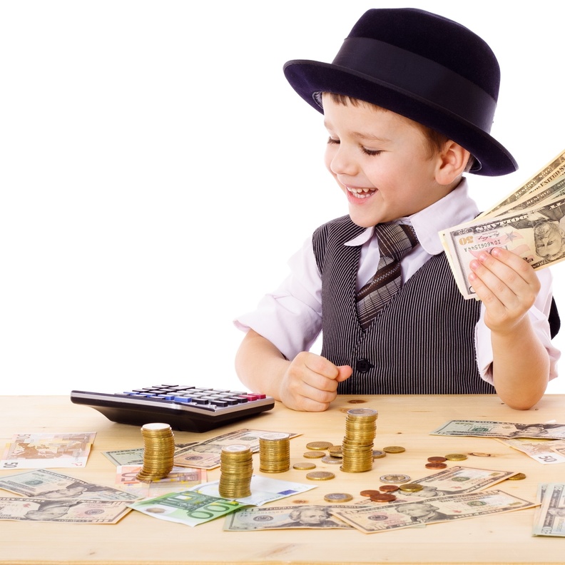 التربية المالية للأطفال تعلمهم فهم قيمة المال وتعودهم حكمة الإنفاق 