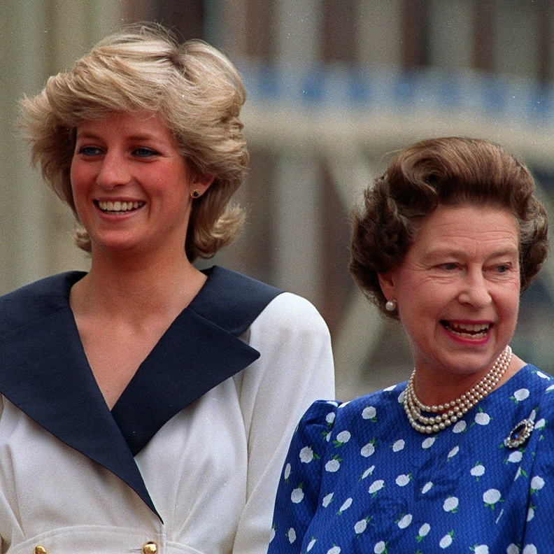 الخلاف بين الأميرة ديانا Princess Diana والملكة إليزابيث الثانية Queen Elizabeth II