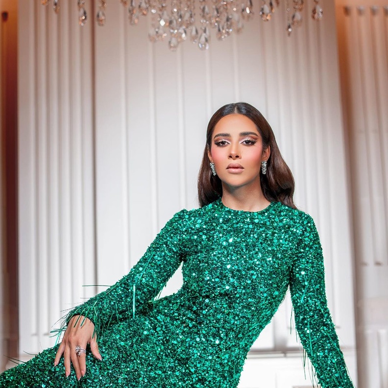 مجوهرات نجمات العرب بمناسبة اليوم الوطني الإماراتي