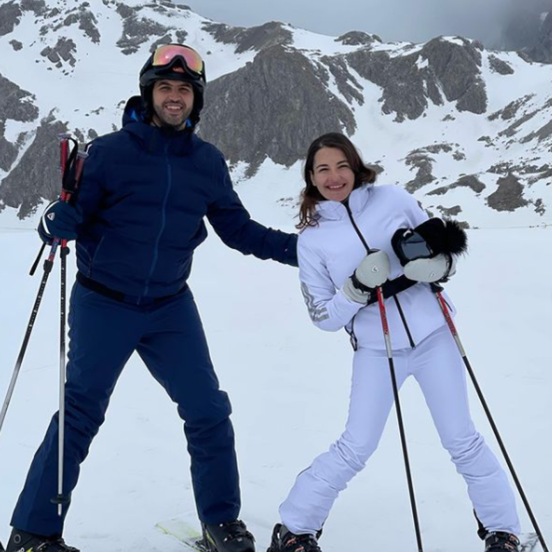 شام الذهبي في شهر العسل مع زوجها