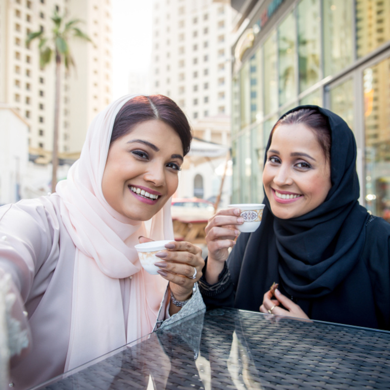 من ضمنها أكلاتٌ تراثية.. احتفلي باليوم الوطني الإماراتي في هذه المطاعم والمقاهي