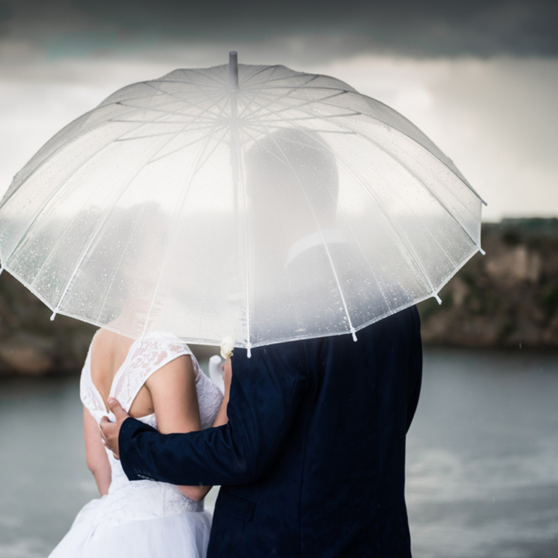 لماذا يجب أن يكون لدى الجميع خطة احتياطية لحفل الزفاف؟